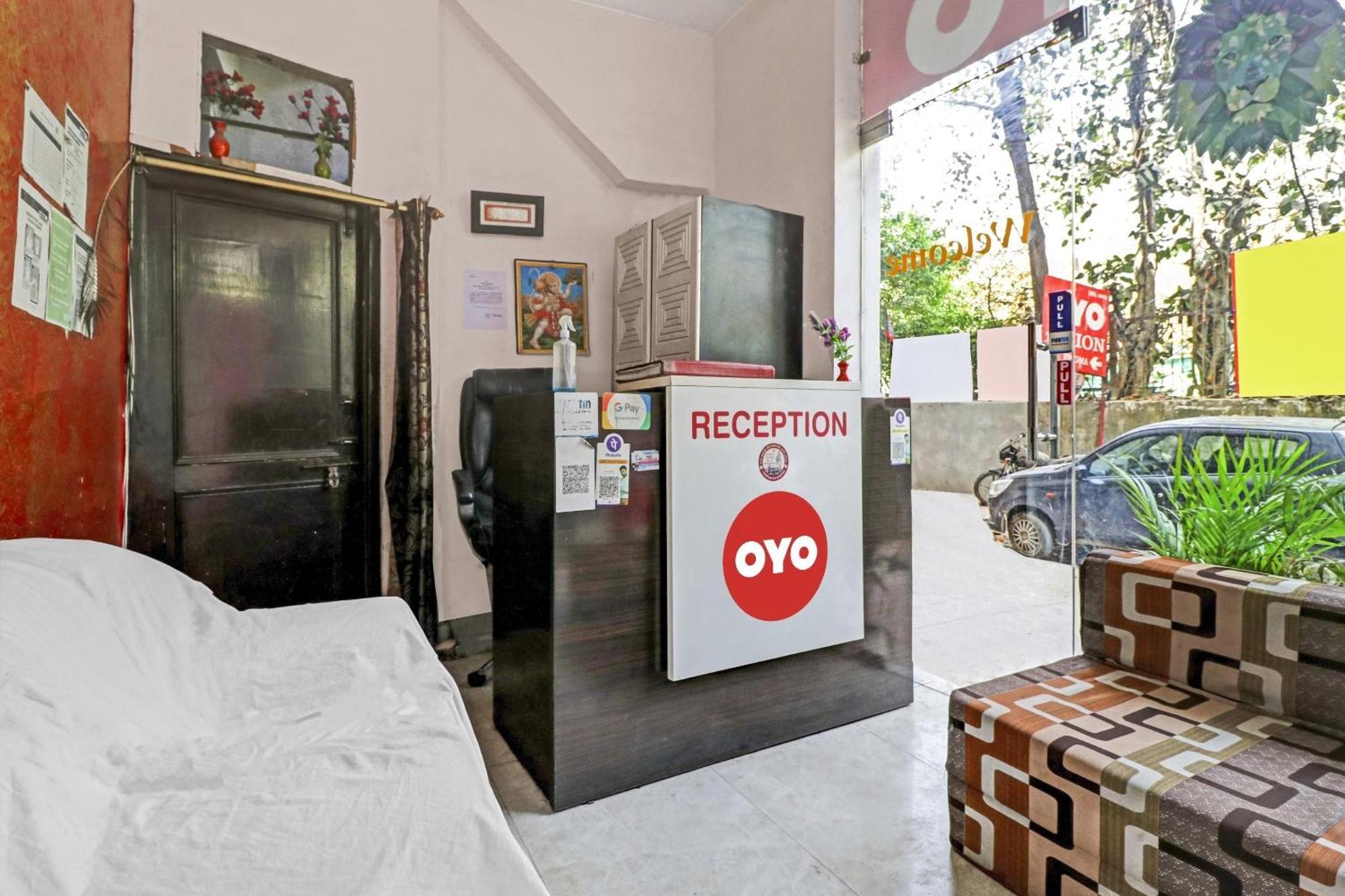 OYO Hotel 73235 Hotel Lion Neu-Delhi Exterior foto