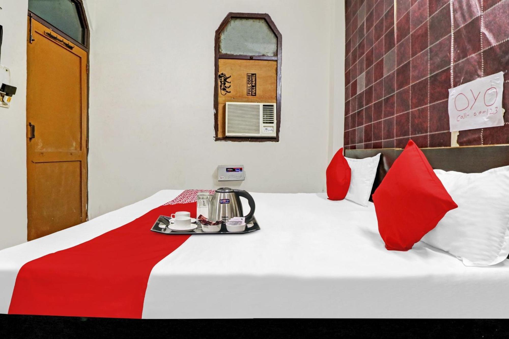 OYO Hotel 73235 Hotel Lion Neu-Delhi Exterior foto